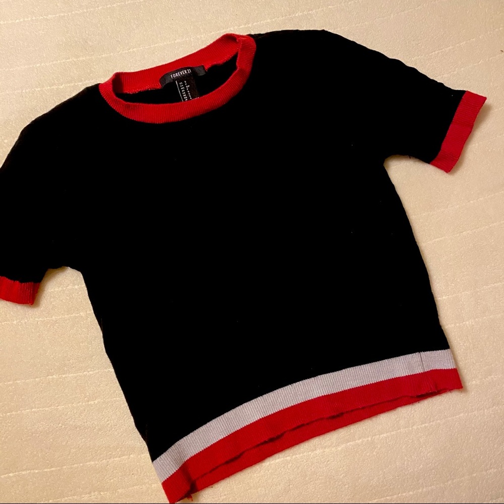 Forever 21 T-shirt